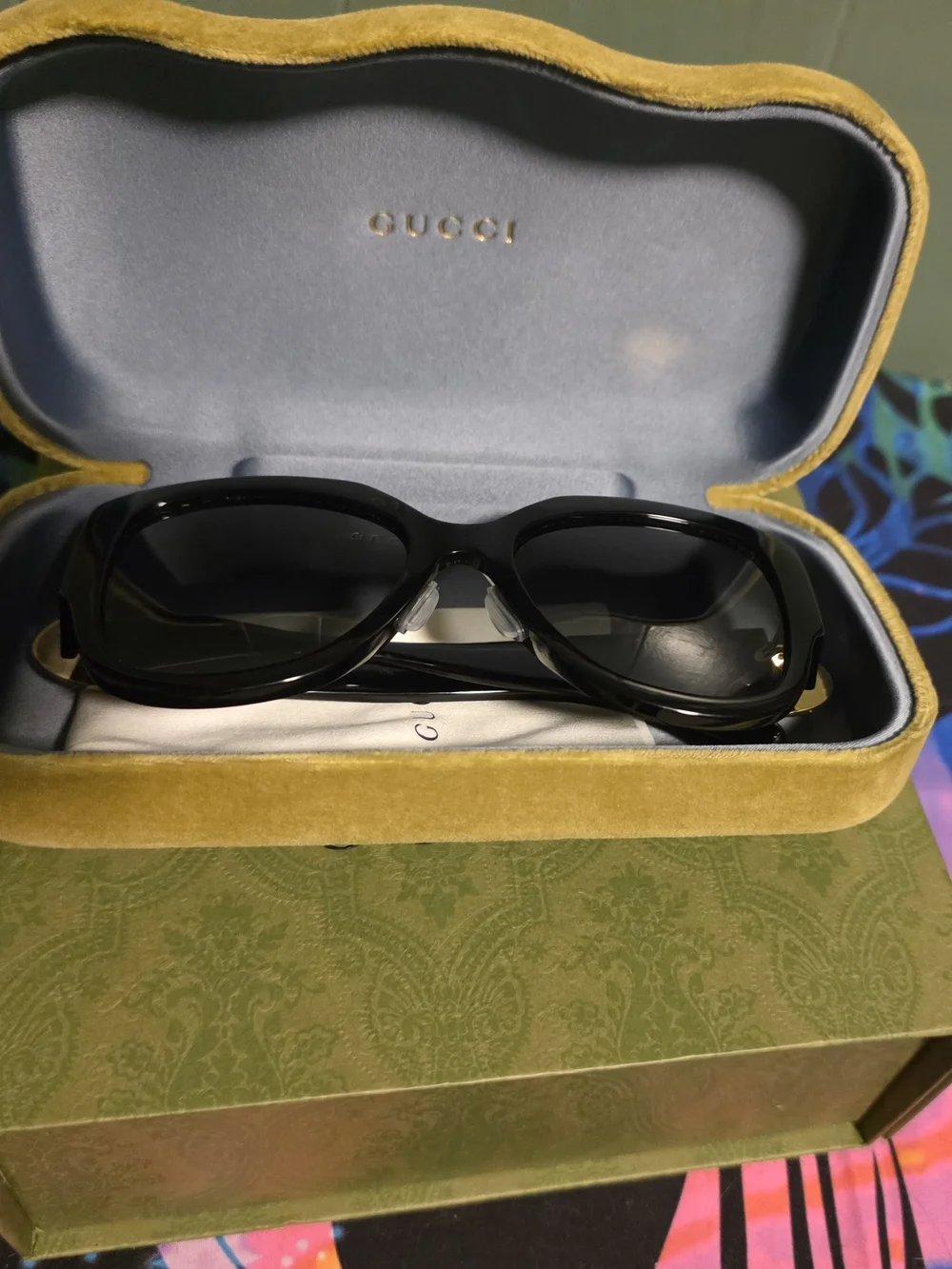 Gucci Black Oversized Sunglasses with Gold Logo Disc